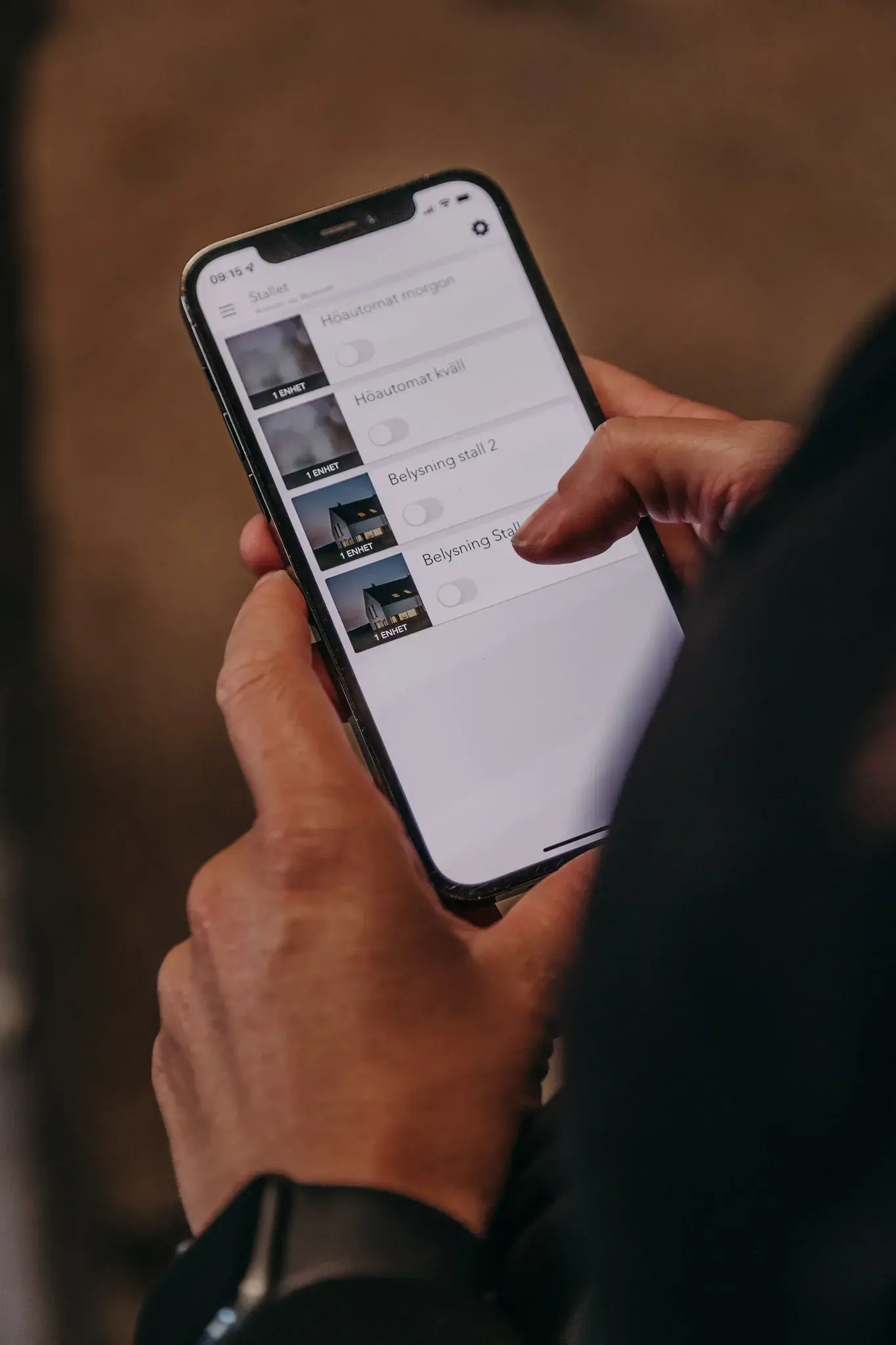 Plejd styrapp för smartphone med belysningsstyrning och schemaläggning